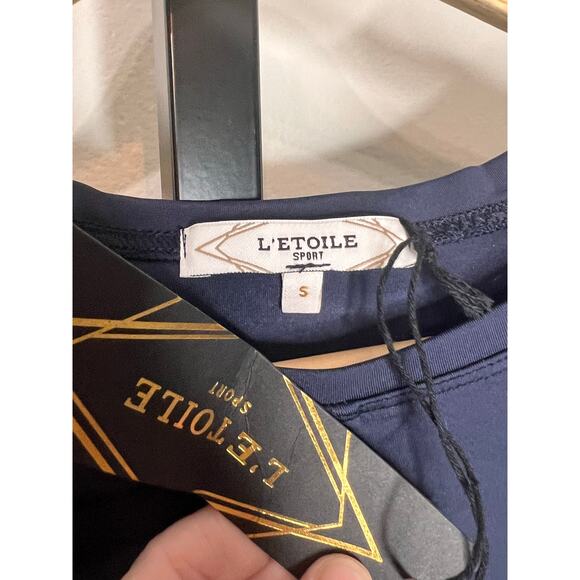 L'Etoile Sport Long Sleeve Twist Cropped Workout Tee Navy Women's Size Small NWT - Picture 3 of 8